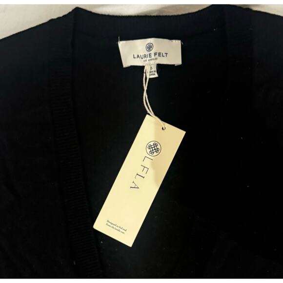 Laurie Felt Women's Top Sz Small Cashmere Blend Daisy Cardigan Black A209573‎ - Picture 4 of 7